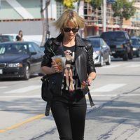 Mena Suvari departs Urth Caffe on Melrose Avenue | Picture 107059